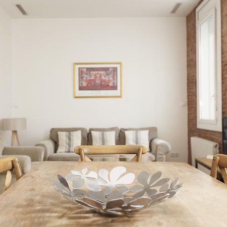 Akira Flats Roger De Flor Chic Apartment Barcelona Exterior photo