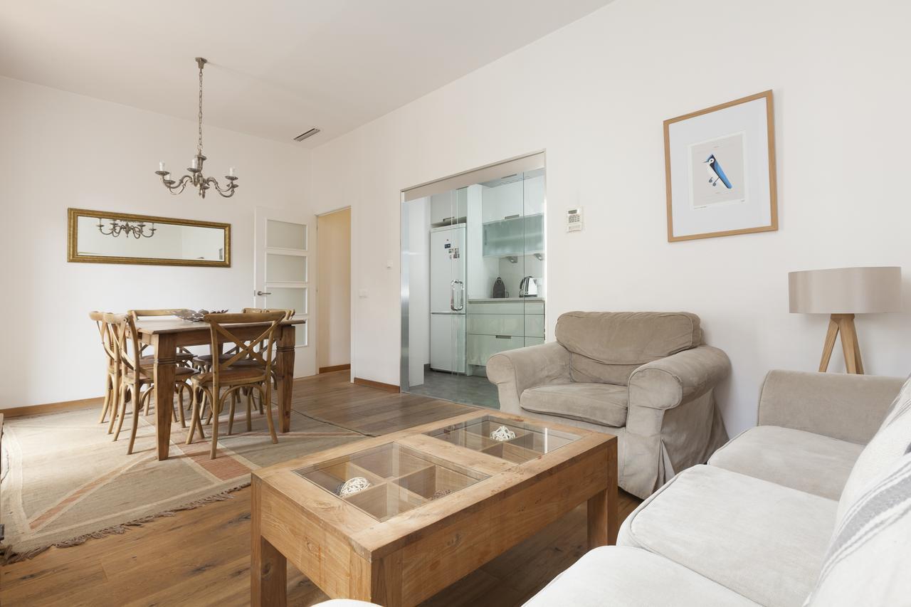 Akira Flats Roger De Flor Chic Apartment Barcelona Exterior photo