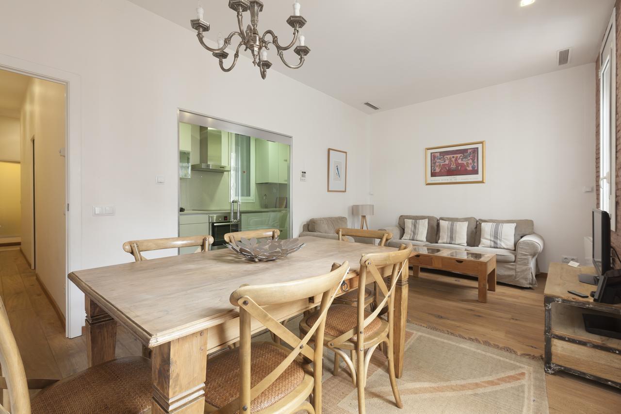 Akira Flats Roger De Flor Chic Apartment Barcelona Exterior photo