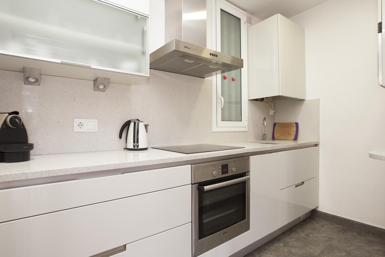 Akira Flats Roger De Flor Chic Apartment Barcelona Exterior photo